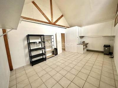 Local commercial - 67 m² - 3 pièces