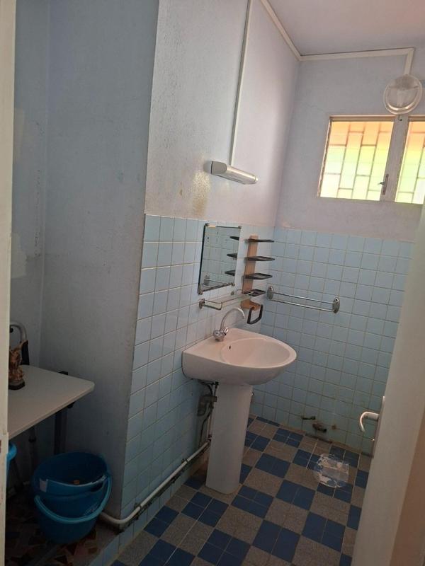 Maison - 180 m² - 8 pièces