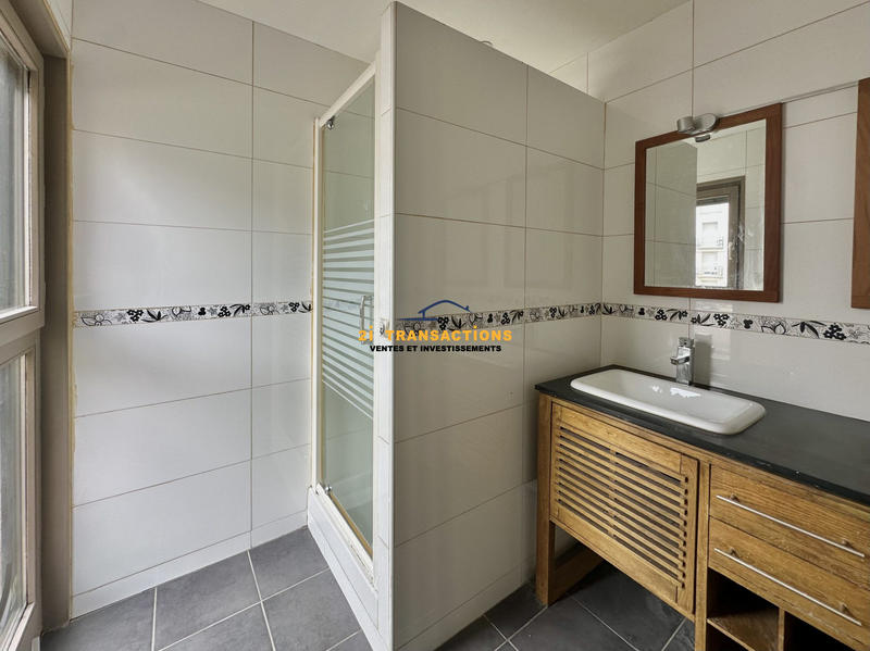 Maison - 142 m² - 6 pièces