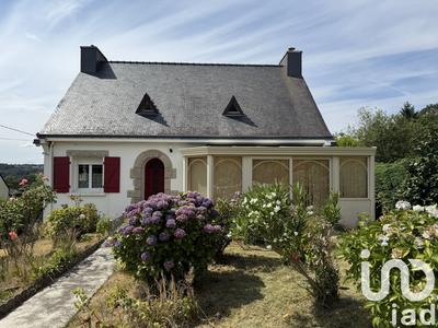 Maison - 108 m² - 6 pièces