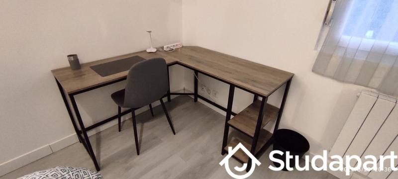 Chambre - 9 m² - 1 pièce