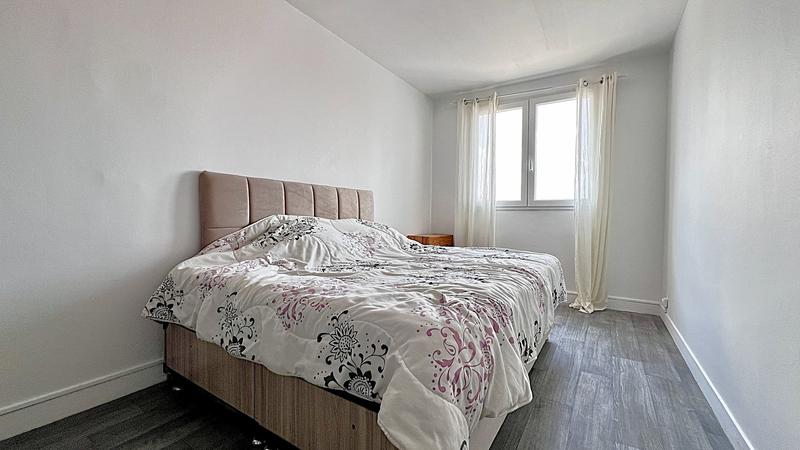 Appartement - 86 m² - 4 pièces