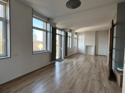 Duplex - 180 m² - 8 pièces