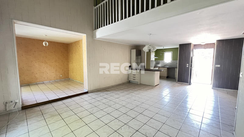 Maison - 104 m² - 5 pièces