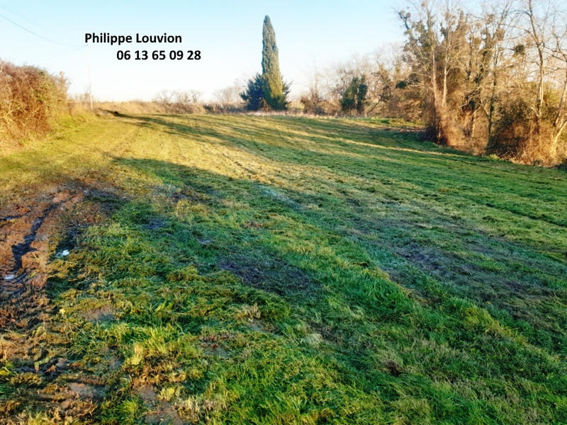 Terrain constructible - 4 100 m²