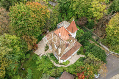 Maison - 266 m² - 10 pièces