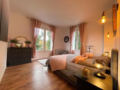 Immeuble - 152 m² - 7 pièces