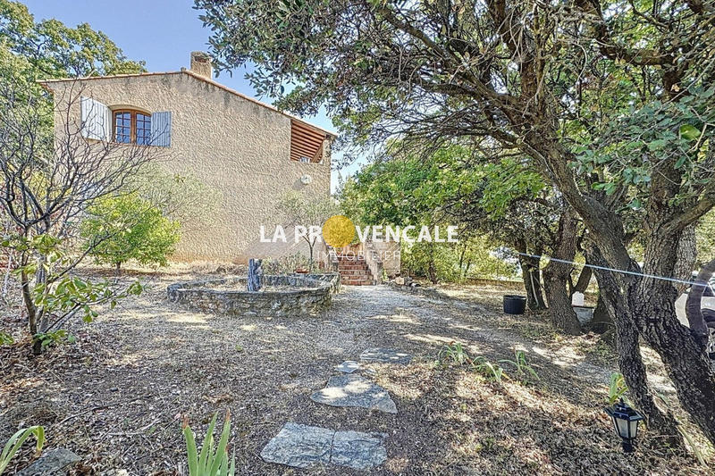 Maison - 141 m² - 6 pièces