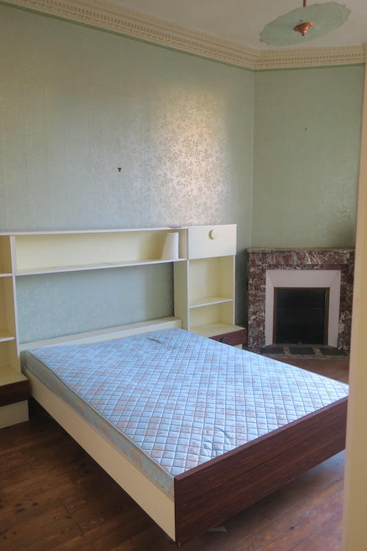 Maison - 157 m² - 10 pièces