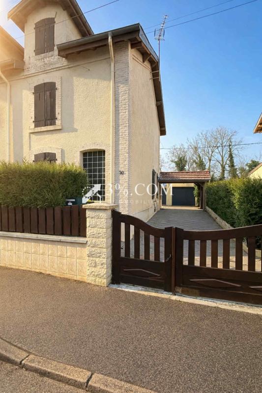 Maison - 88 m² - 5 pièces