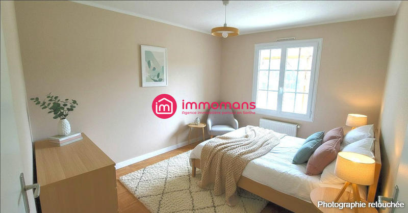 Maison - 165 m² - 11 pièces