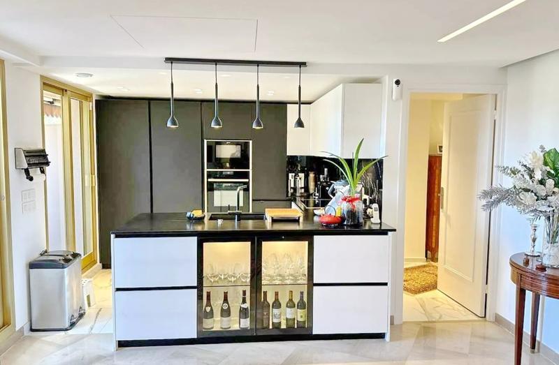 Appartement - 114 m² - 3 pièces