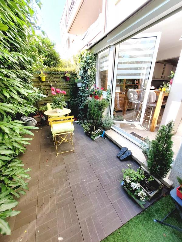 Appartement - 77 m² - 4 pièces