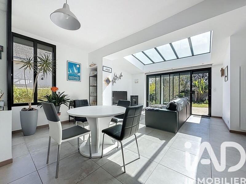 Maison - 88 m² - 3 pièces