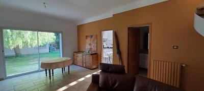 Maison - 220 m² - 9 pièces