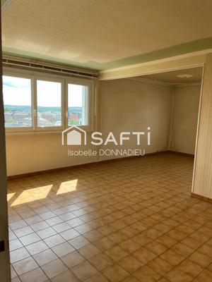 Appartement - 80 m² - 4 pièces