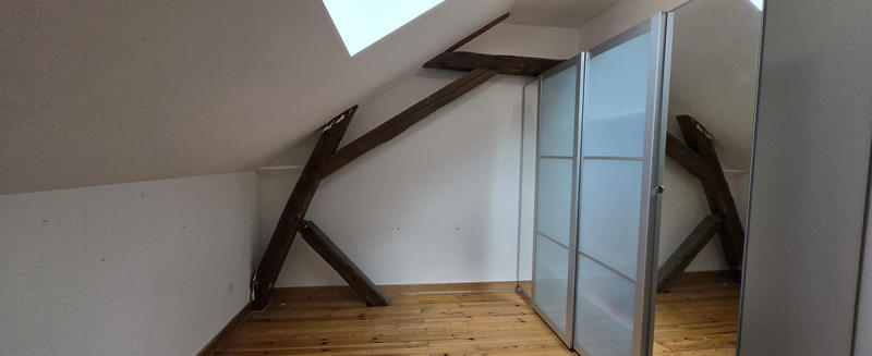 Loft - 153 m² - 5 pièces