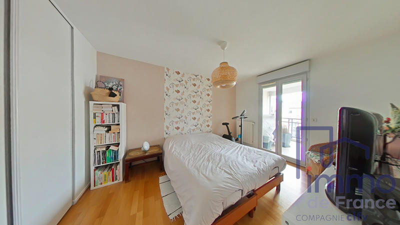 Appartement - 87 m² - 4 pièces