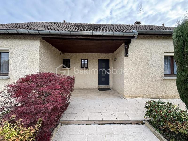 Maison - 146 m² - 6 pièces