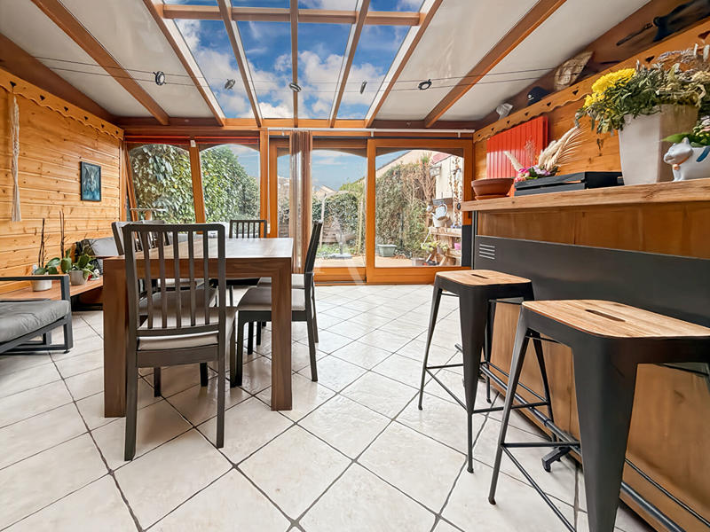 Maison - 115 m² - 5 pièces