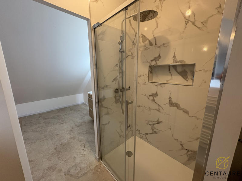 Maison ancienne - 211 m² - 6 pièces