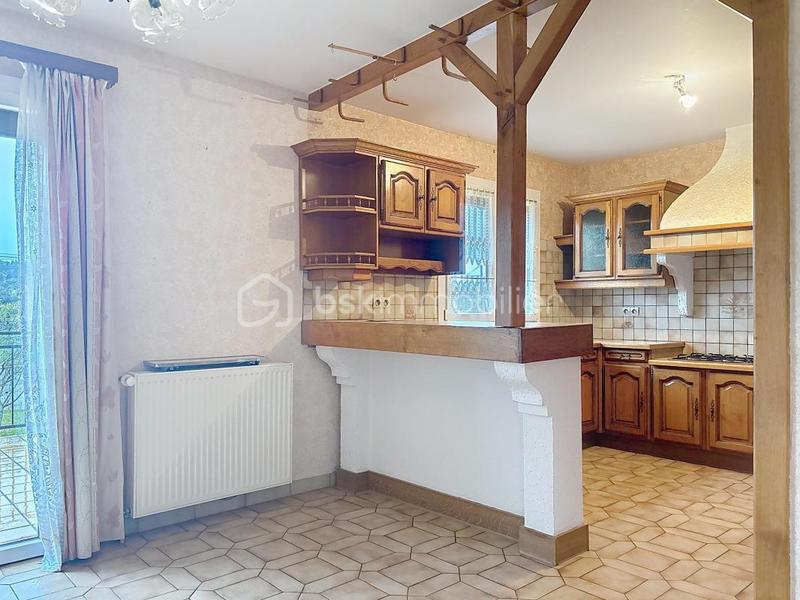 Maison traditionnelle - 99 m² - 5 pièces