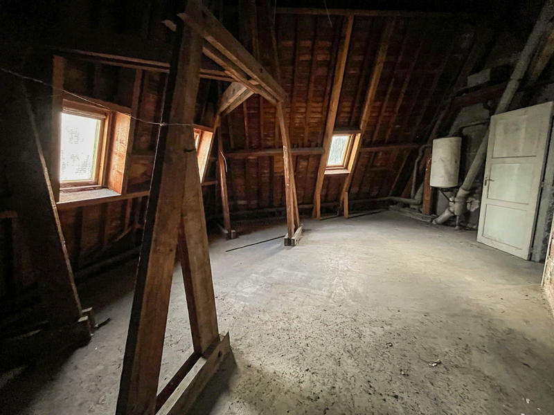 Appartement - 128 m² - 11 pièces