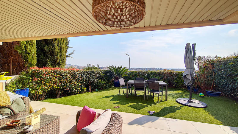 Appartement - 110 m² - 4 pièces