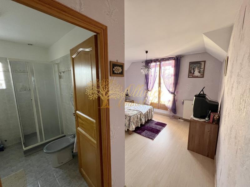 Pavillon - 154 m² - 8 pièces