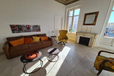 Appartement - 108 m² - 4 pièces