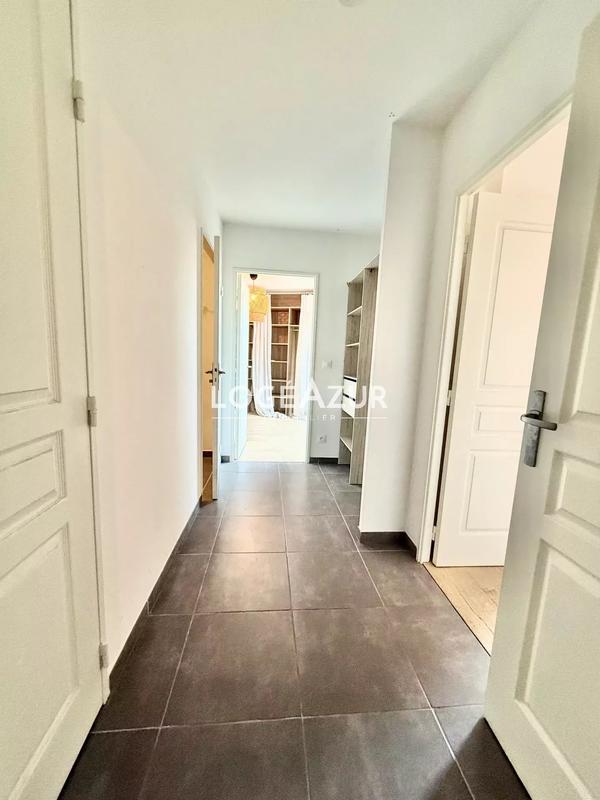 Appartement - 57 m² - 3 pièces