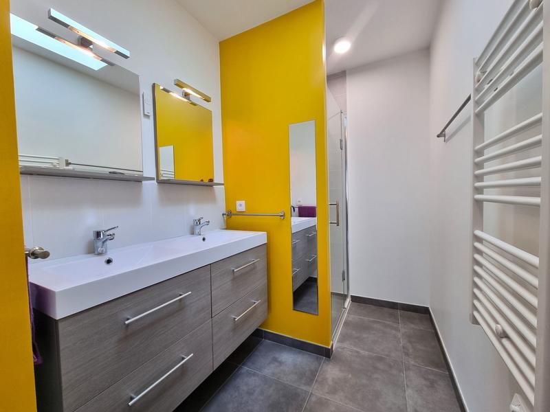 Maison - 88 m² - 4 pièces