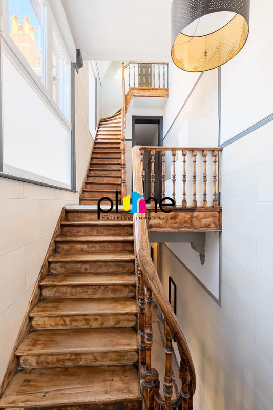 Appartement - 28 m² - 7 pièces