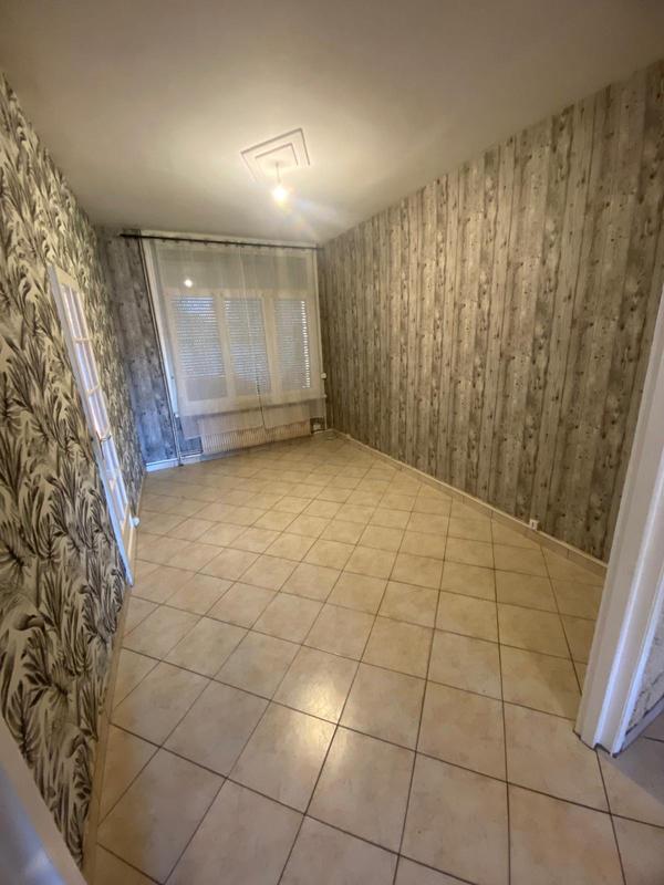 Maison - 82 m² - 3 pièces