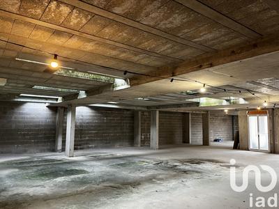 Immeuble - 1 600 m²