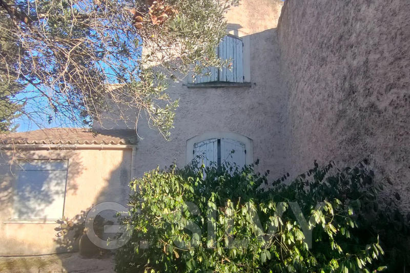 Maison - 140 m² - 4 pièces