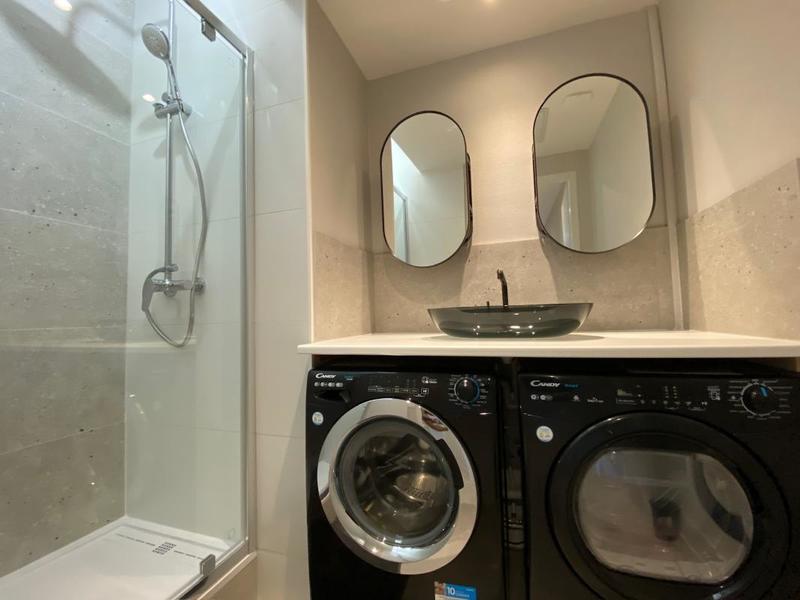 Appartement - 105 m² - 7 pièces