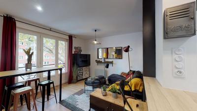 Appartement - 76 m² - 5 pièces