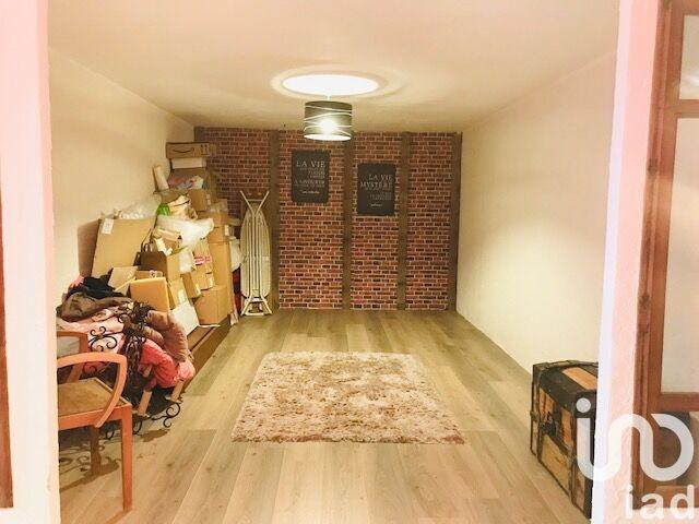 Maison - 183 m² - 5 pièces