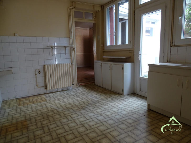 Maison ancienne - 240 m² - 11 pièces