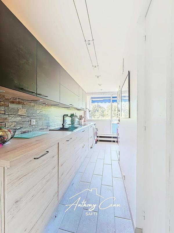 Appartement - 84 m² - 4 pièces