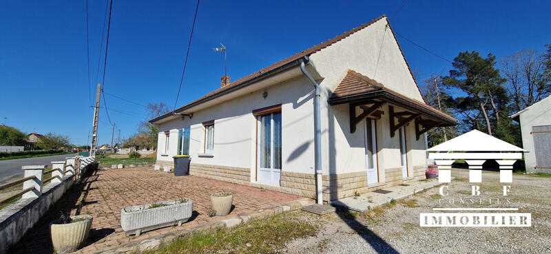 Maison - 92 m² - 5 pièces