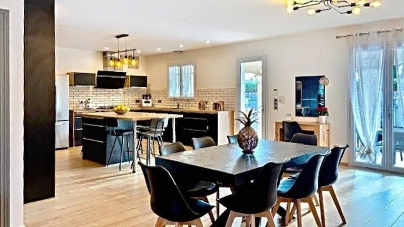 Maison - 120 m² - 7 pièces