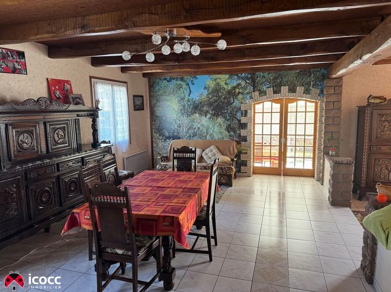 Maison - 154 m² - 5 pièces