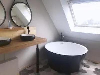 Maison - 176 m² - 10 pièces