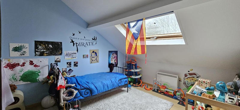 Maison - 95 m² - 5 pièces