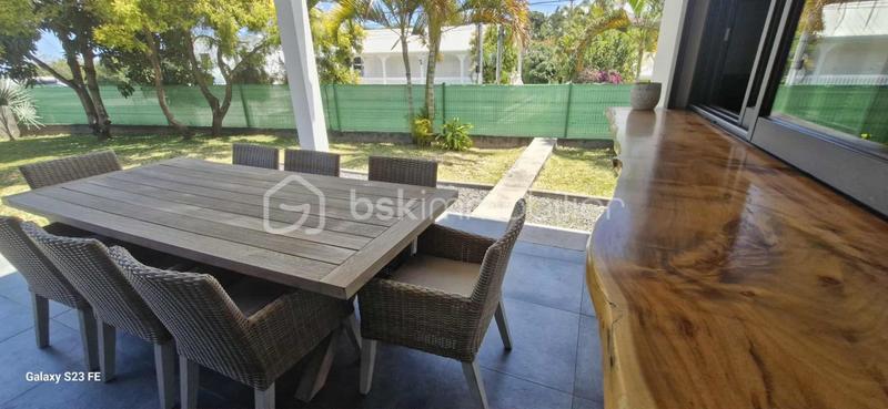 Maison - 113 m² - 4 pièces