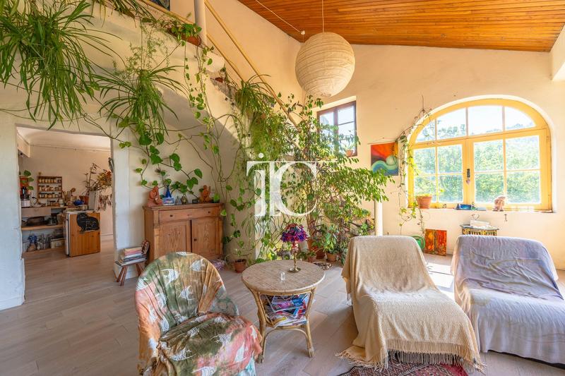 Maison en pierre - 130 m² - 6 pièces