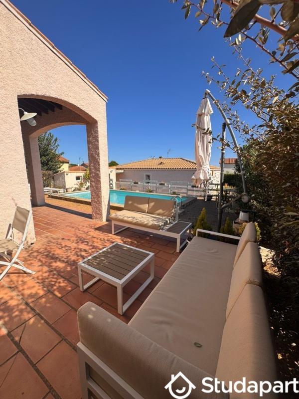 Chambre - 15 m² - 1 pièce