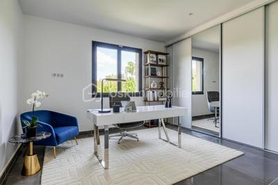 Maison - 173 m² - 7 pièces